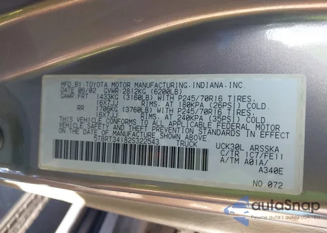 2002 Toyota Tundra Sr5 V8 z USA, uszkodzony, nr VIN 5TBRT34182S322543